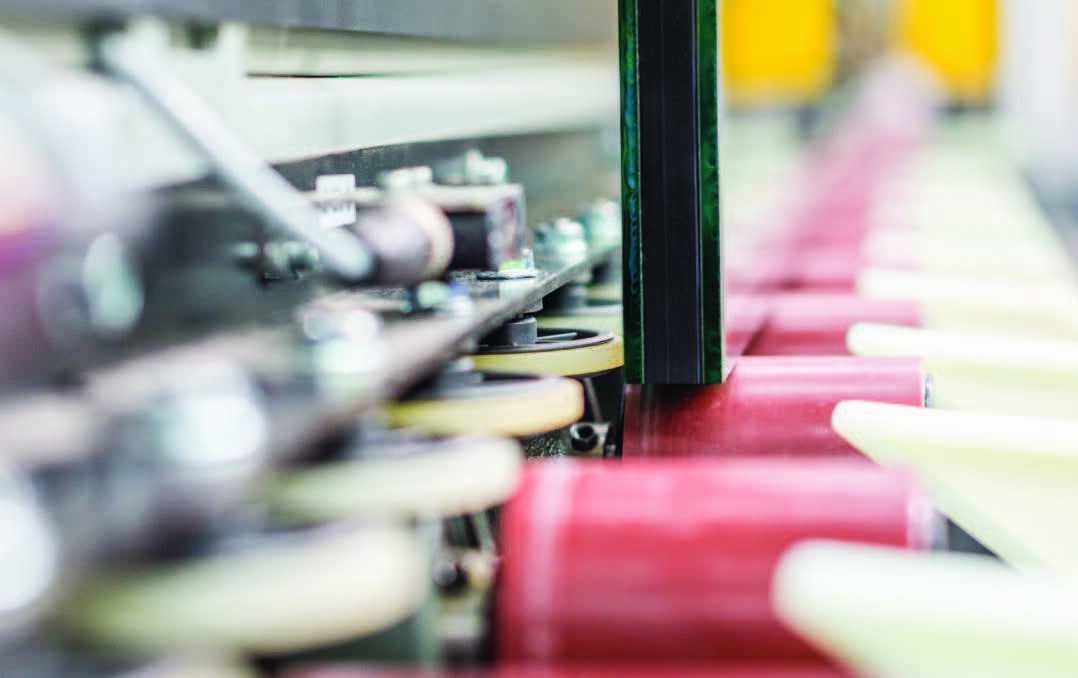 LEADERS IN GLASS TECHNOLOGY